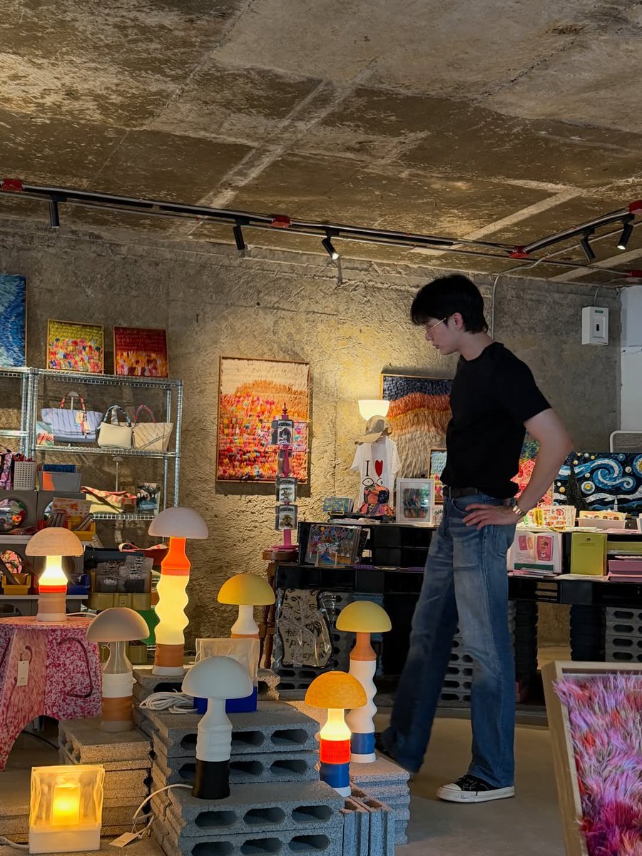 Jss_jira's tweet image. โคตรจะวัสดุแฟนหนุ่ม อยากจะวิ่งไปกรี๊ดในโอ่ง หล่อมาก เทสมาก สเปคเลยอ่ะ 🥹
#kasibook