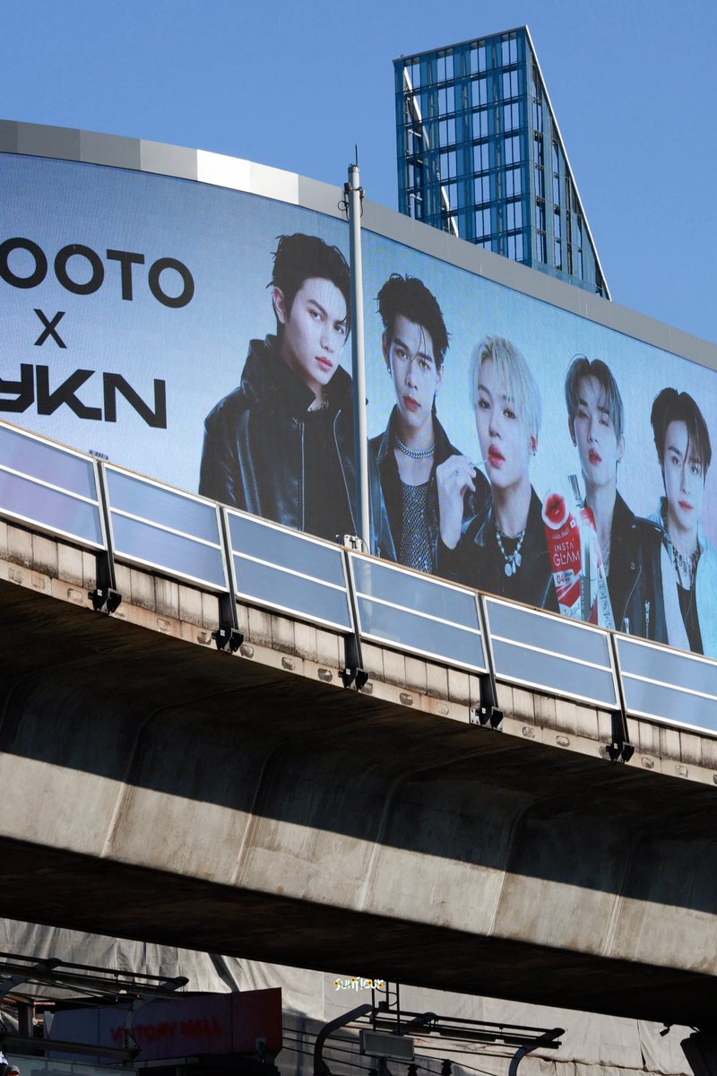 sunfleur🌻 | hongshi gallery ✦ tweet media