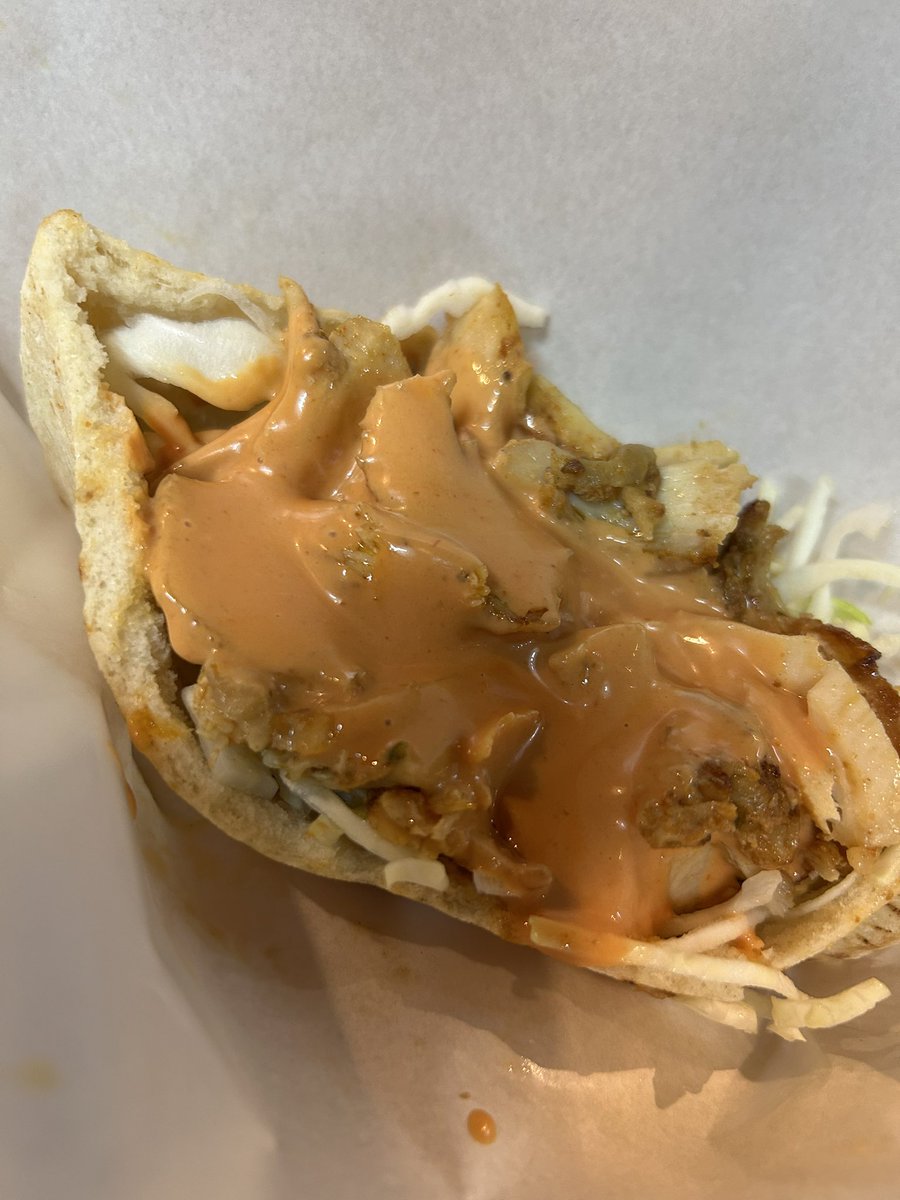 やよい tweet media