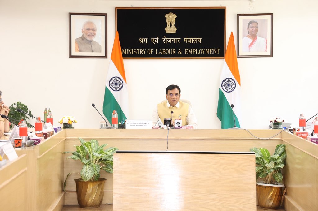 Dr Mansukh Mandaviya tweet media