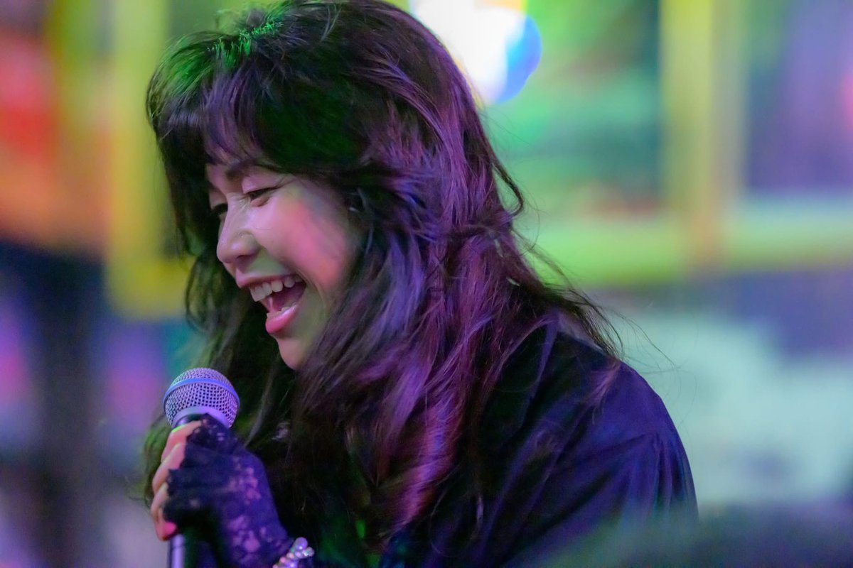 名古屋で活躍されている中森明菜トリビュートバンドA kina'sのボーカルちゃこさん。そ