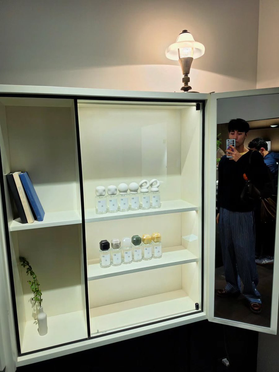 TheJ. Official tweet media