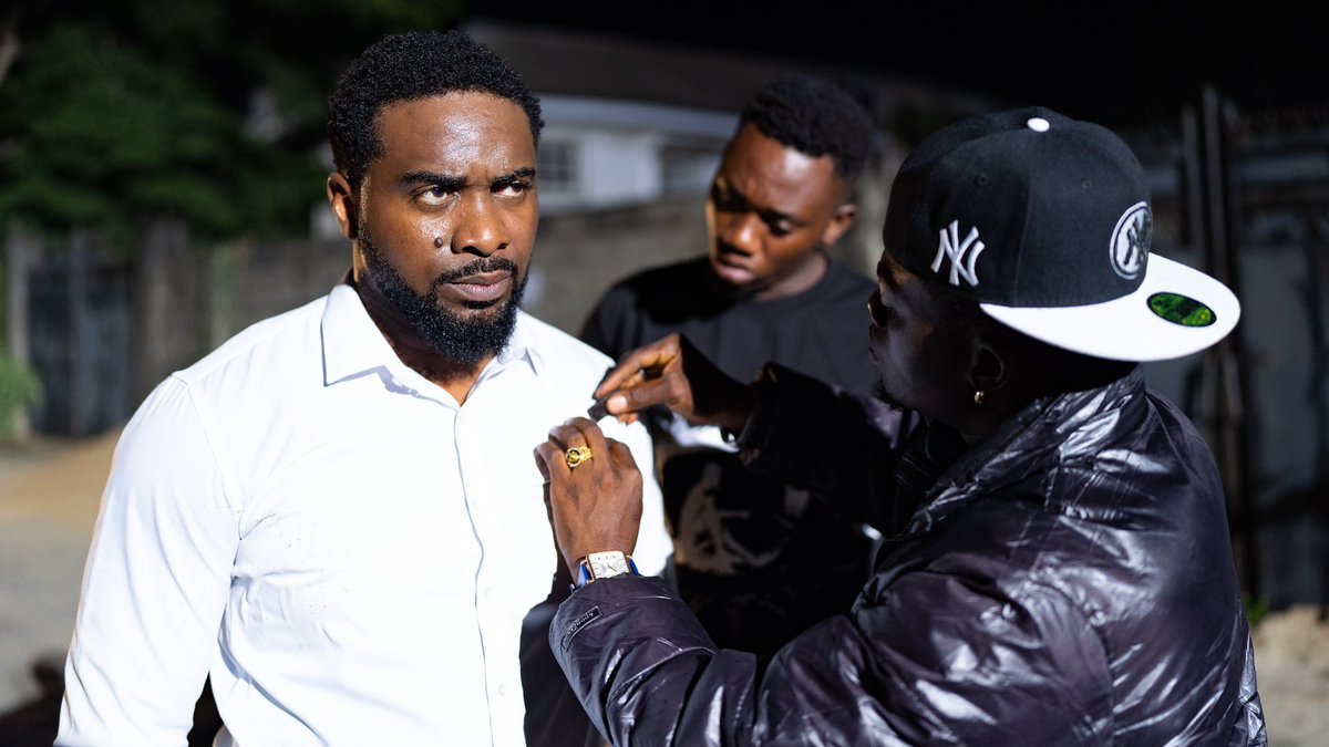 funkeakindele's tweet image. MCM spotlight is on the ever energetic Victor, brilliantly played by @uzorarukwe , in BEHIND THE SCENES. 🔥. He truly gave his all to this role, bringing so much life, energy, and depth to every scene. 
What a fantastic performance, Victor 👏🏽❤️  

#BehindTheScenes is still