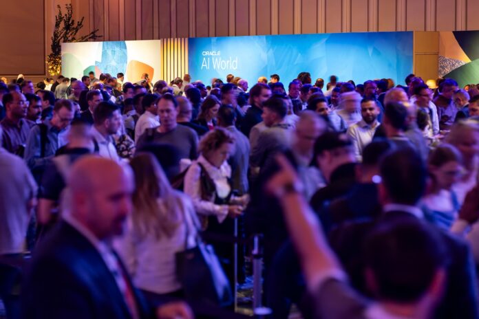 HR_Exec's tweet image. As Oracle cuts tens of thousands of workers, the company's severance package is being measured against Block's more generous terms. Experts say severance design is now a brand signal, not just a legal and finance exercise. hrexecutive.com/oracles-layoff… #Severance #EmployeeBenefits