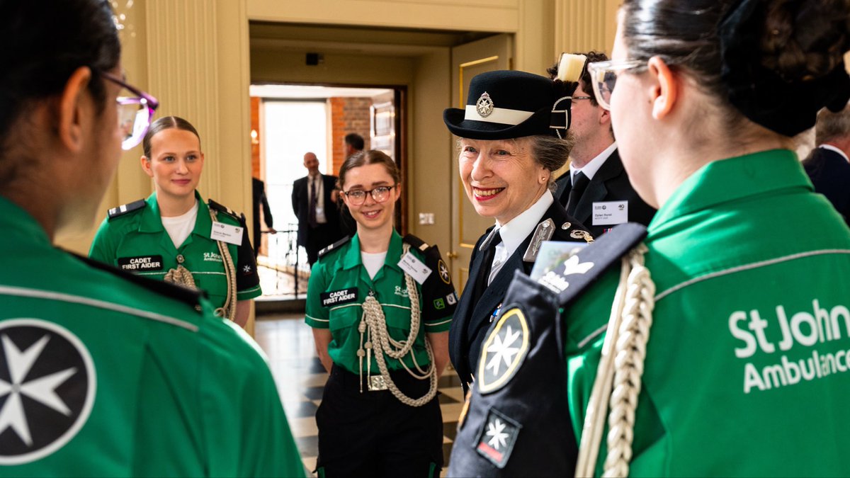The Princess Royal has joined St John Ambulance to celebrate the 40th anniversary of their National Cadet of the Year competition. 🎖️ As St John Ambulance's Youth Commandant-in-Chief, HRH met award winners
