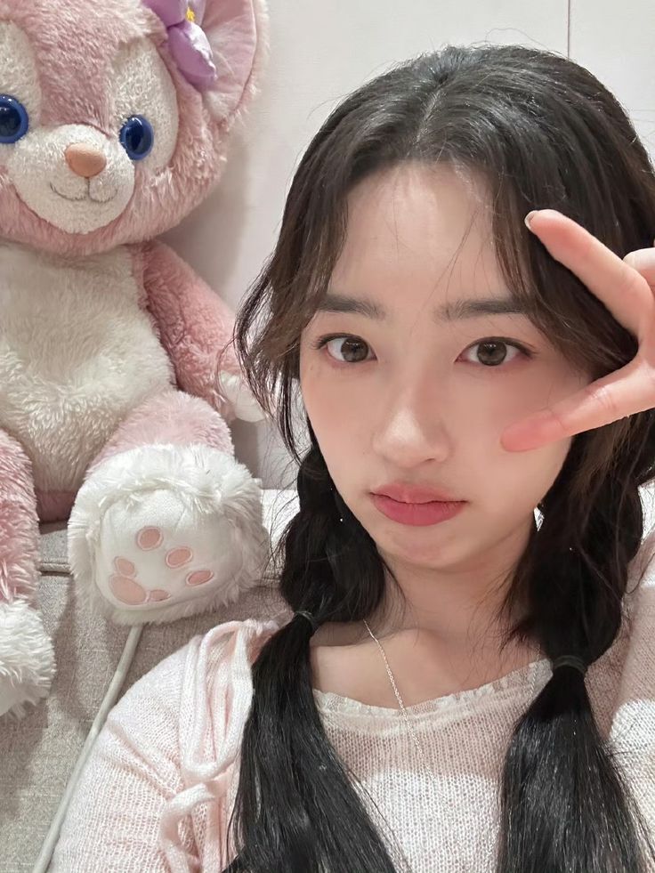 selfolssi ♤ tweet media