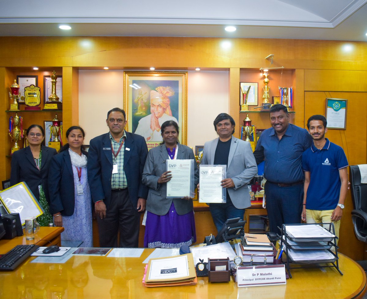 MST Blockchain tweet media