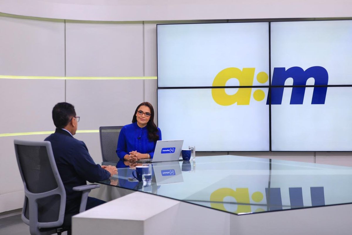 Diario El Salvador tweet media