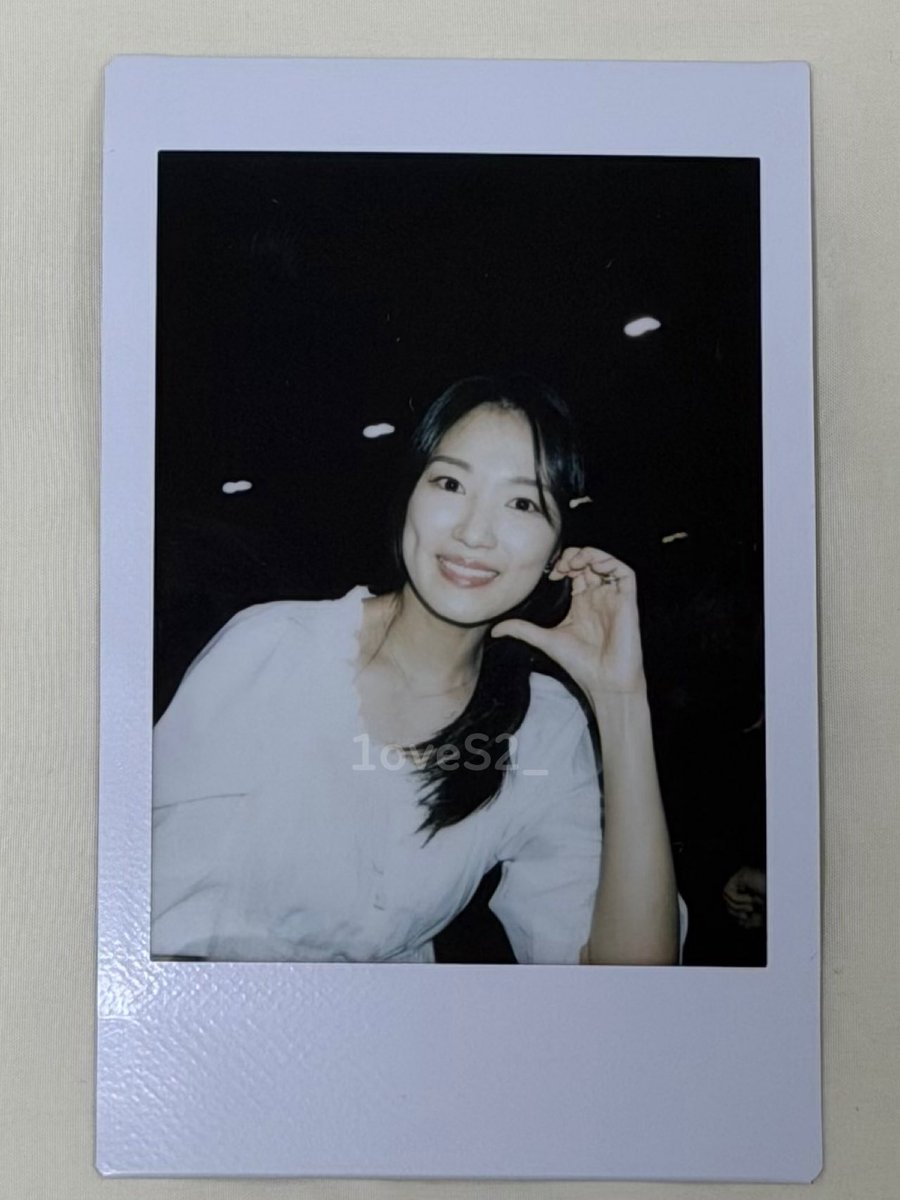 1oveS2_'s tweet photo. 내가여자를밝히는게아니라여자가밝은거임.. https://t.co/Ps09thzi7X