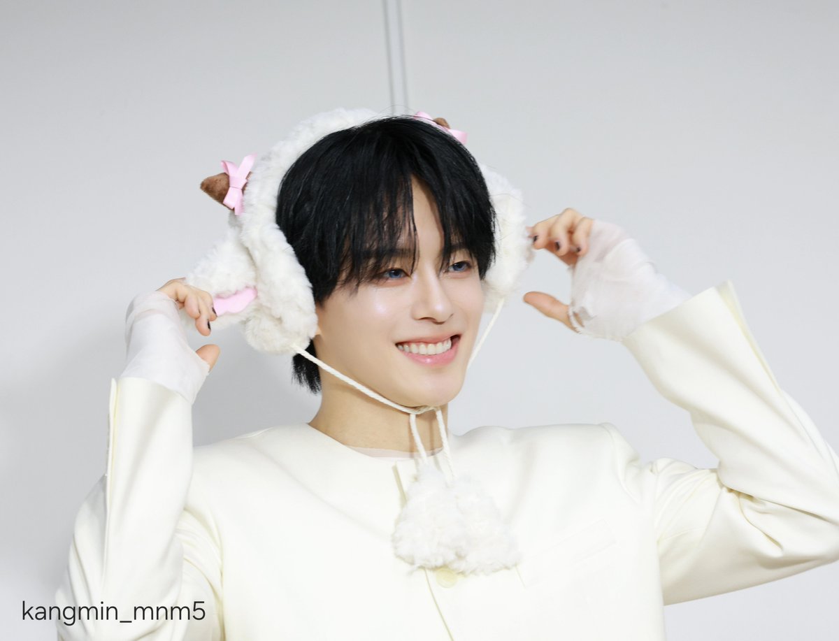 민민 tweet media