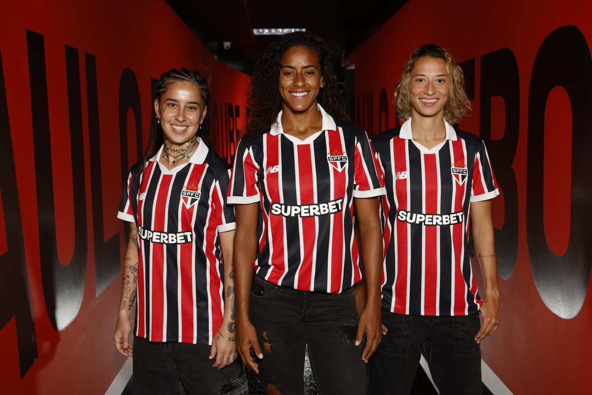 SaoPauloFC's tweet photo. Camisa Away 2026 🇾🇪

🛒 https://t.co/0uNS8pF4qs https://t.co/AQrhyeHeYJ