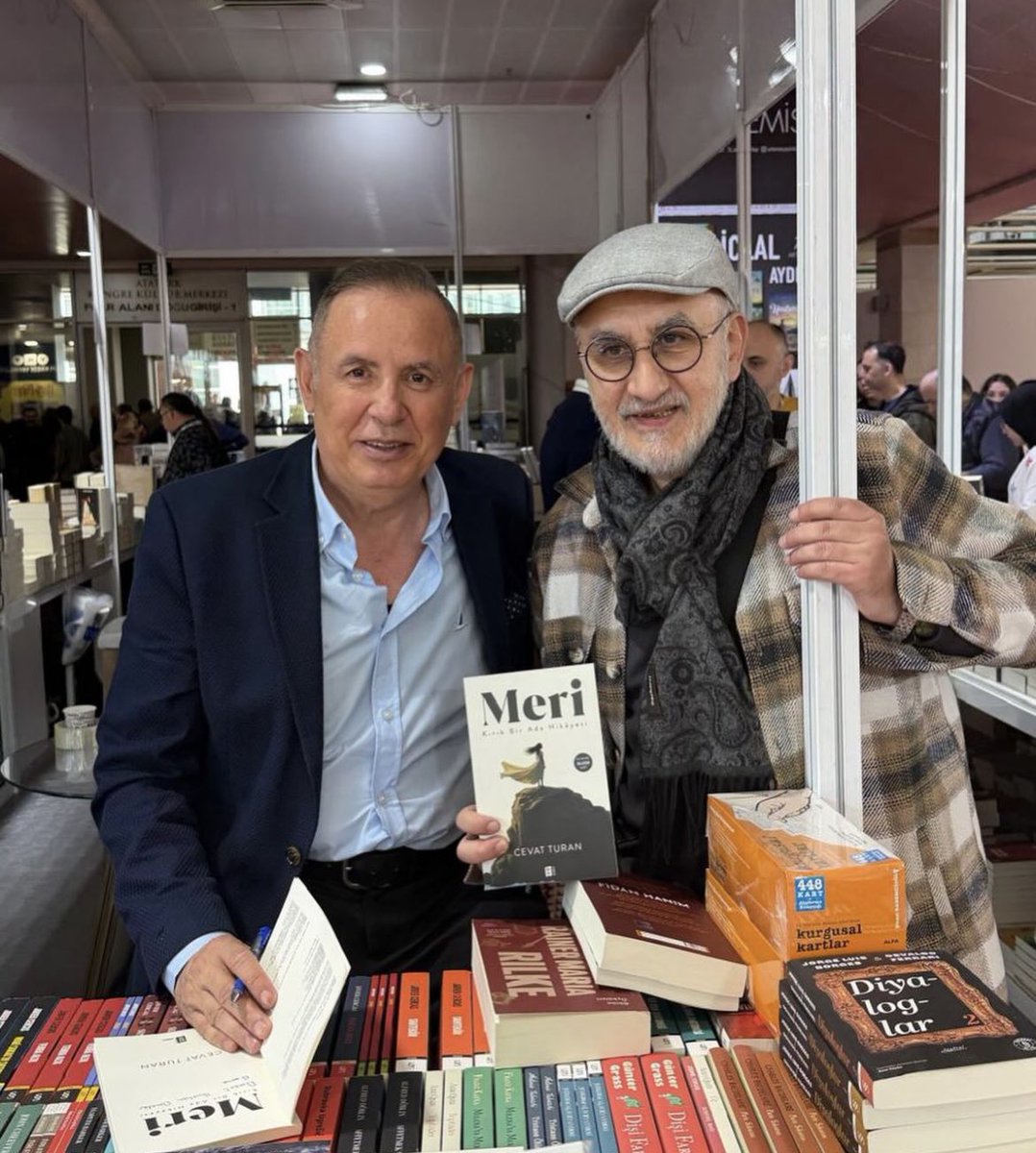 MonaKitap tweet media