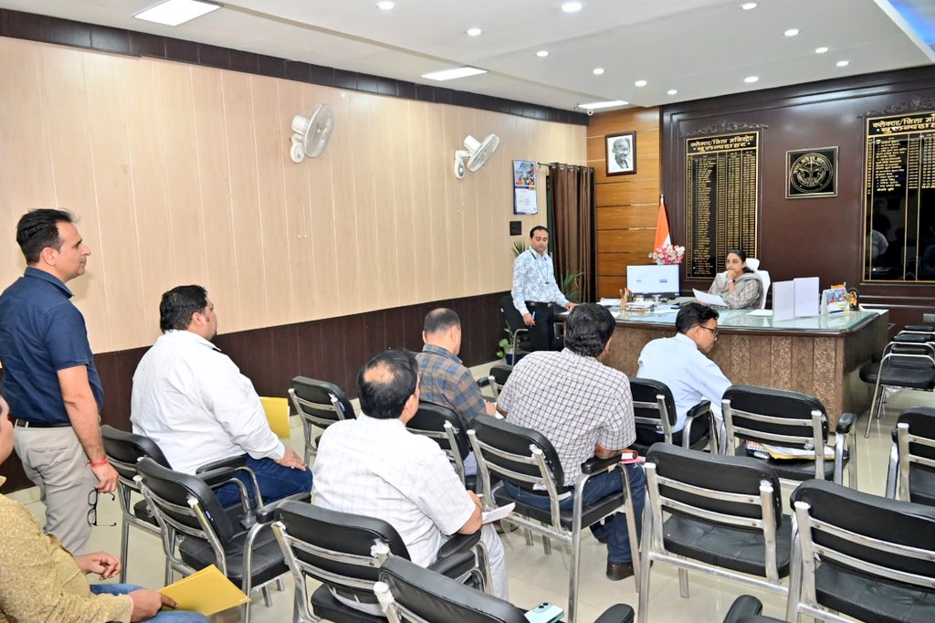 DM Bulandshahr tweet media