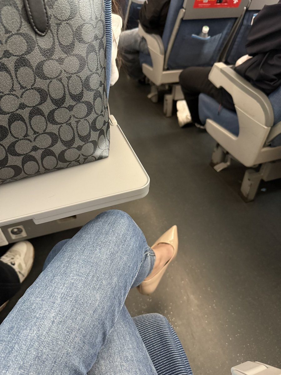 幸运鹅🦢 tweet media