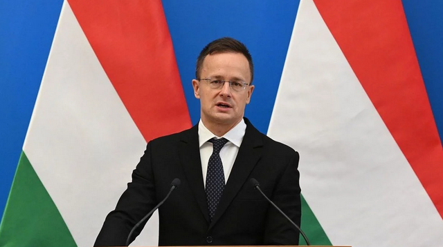 𝑬𝒗𝒆𝒍𝒚𝒏𝒆 𝑳 🇫🇷 🇺🇦 🇪🇺 tweet media