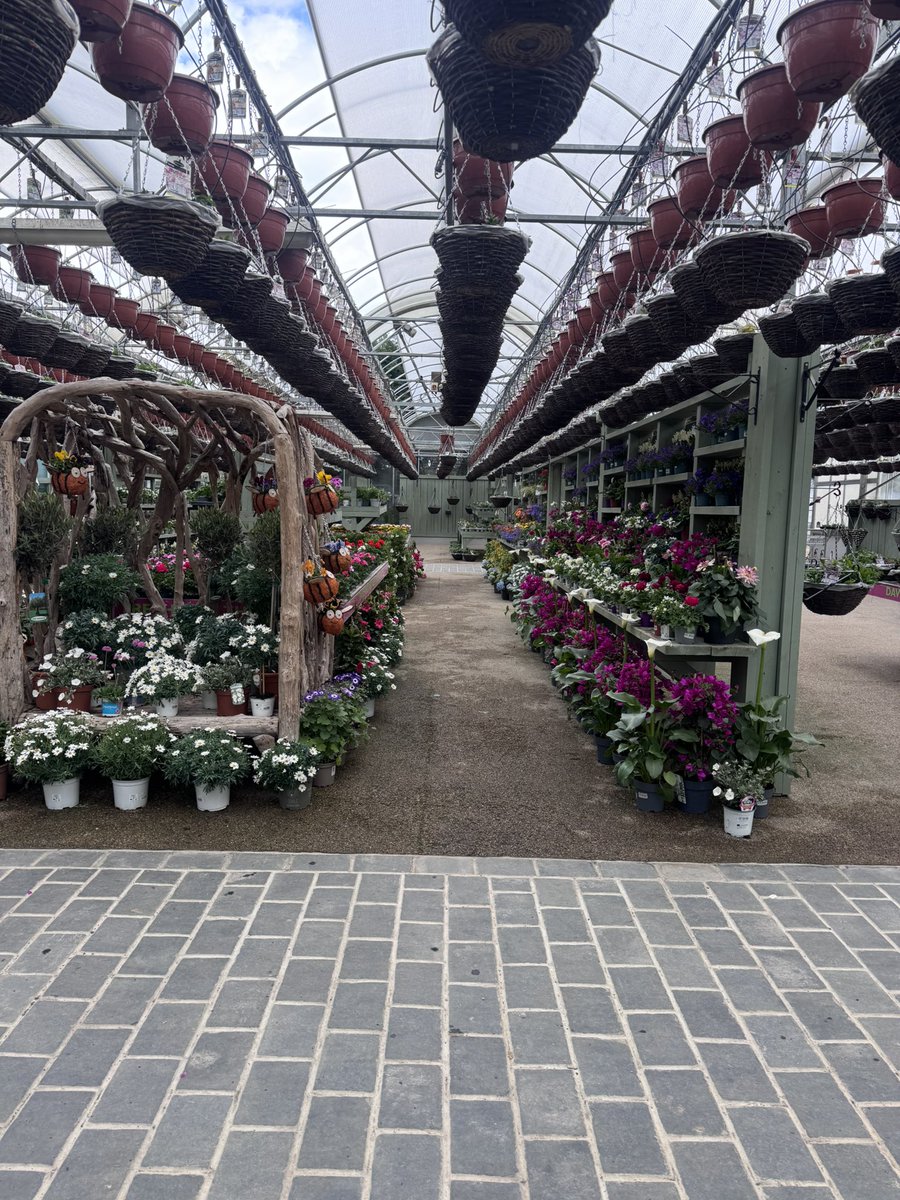 Garden Brocante tweet media