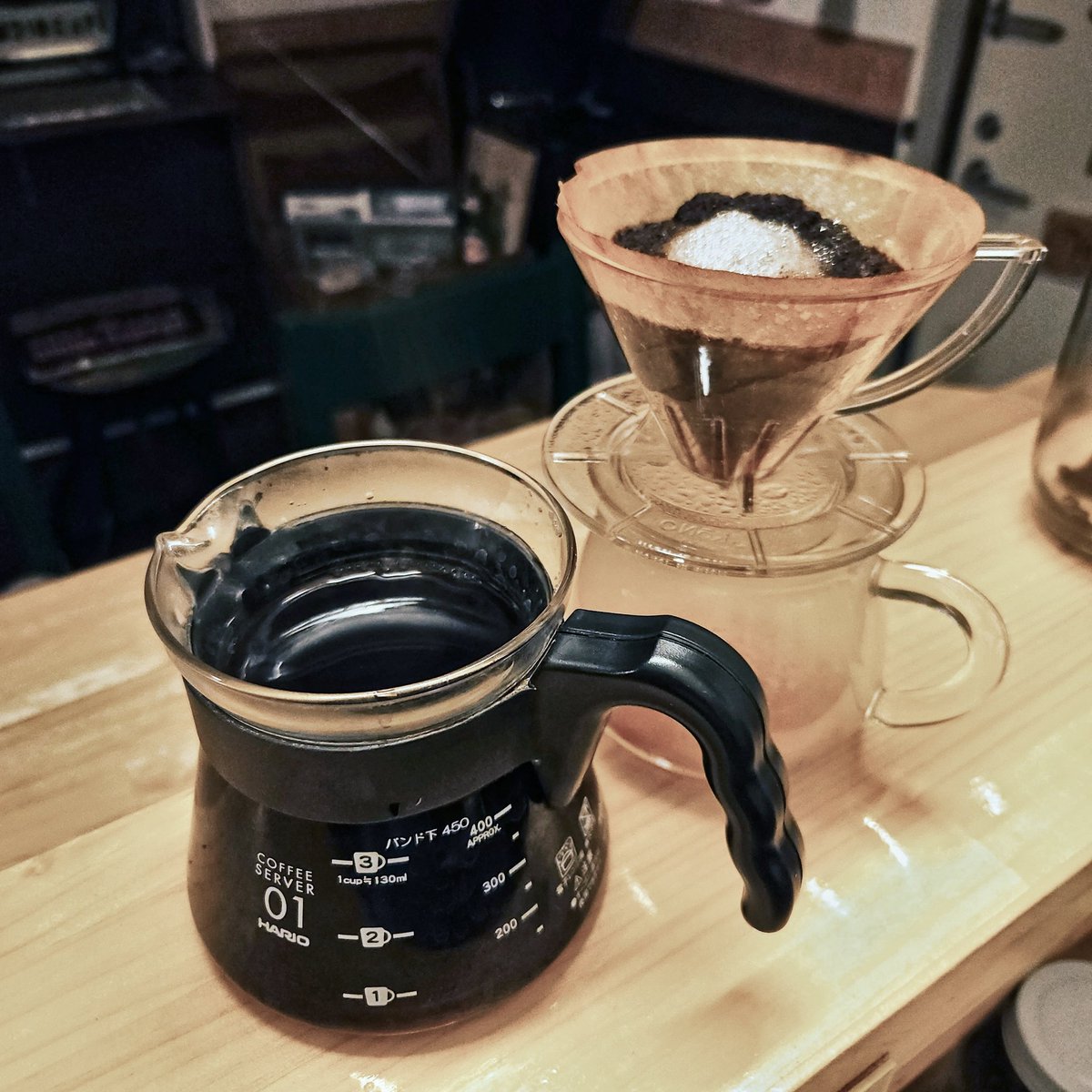この疲労感
実に月曜っぽい

今日も１日お疲れさま☕