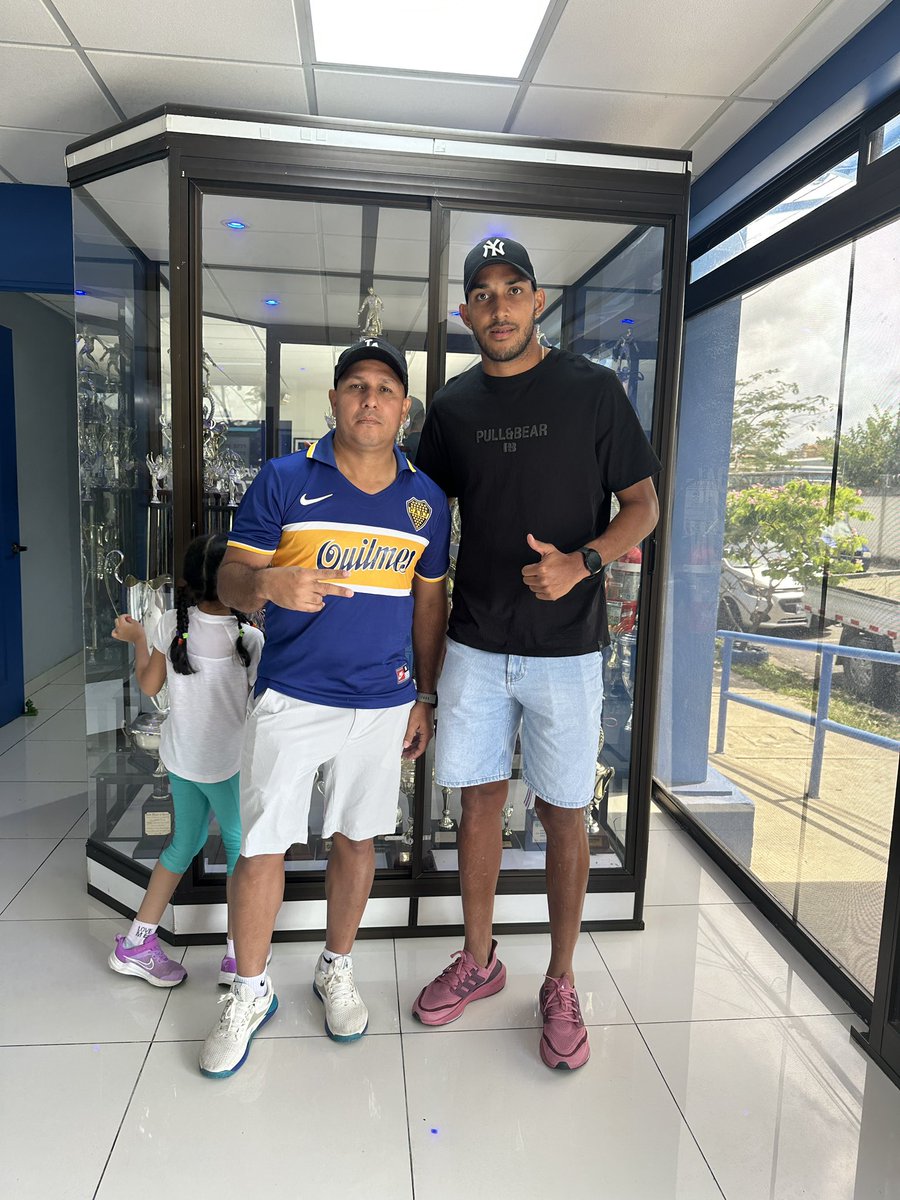 𝑨𝒍𝒆𝒙𝒊𝒔 𝑮𝒖𝒆𝒓𝒓𝒂  tweet media