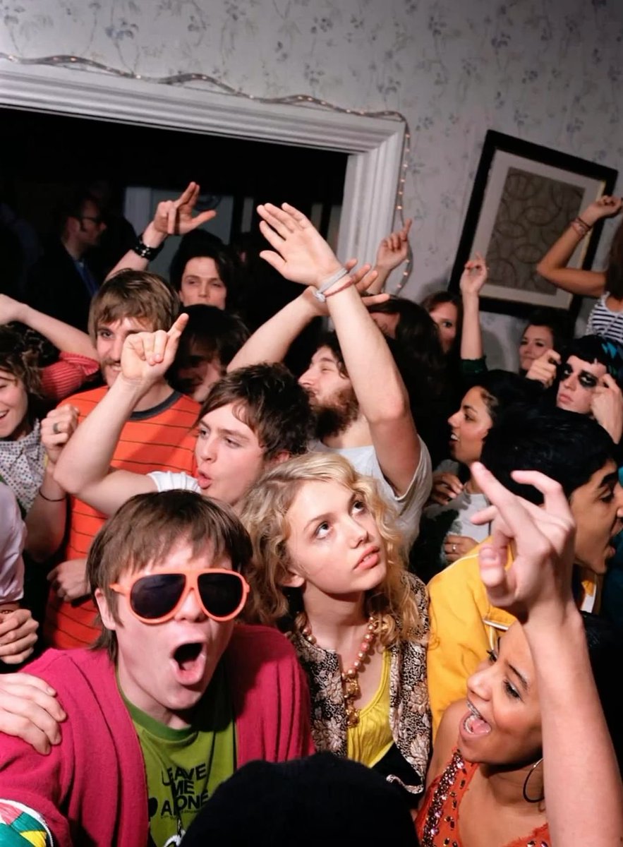 Movie Graf tweet media