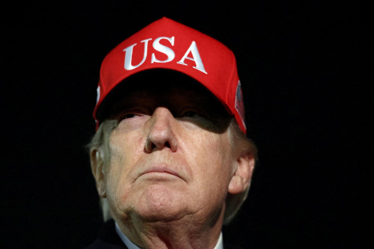 Le Parisien tweet media