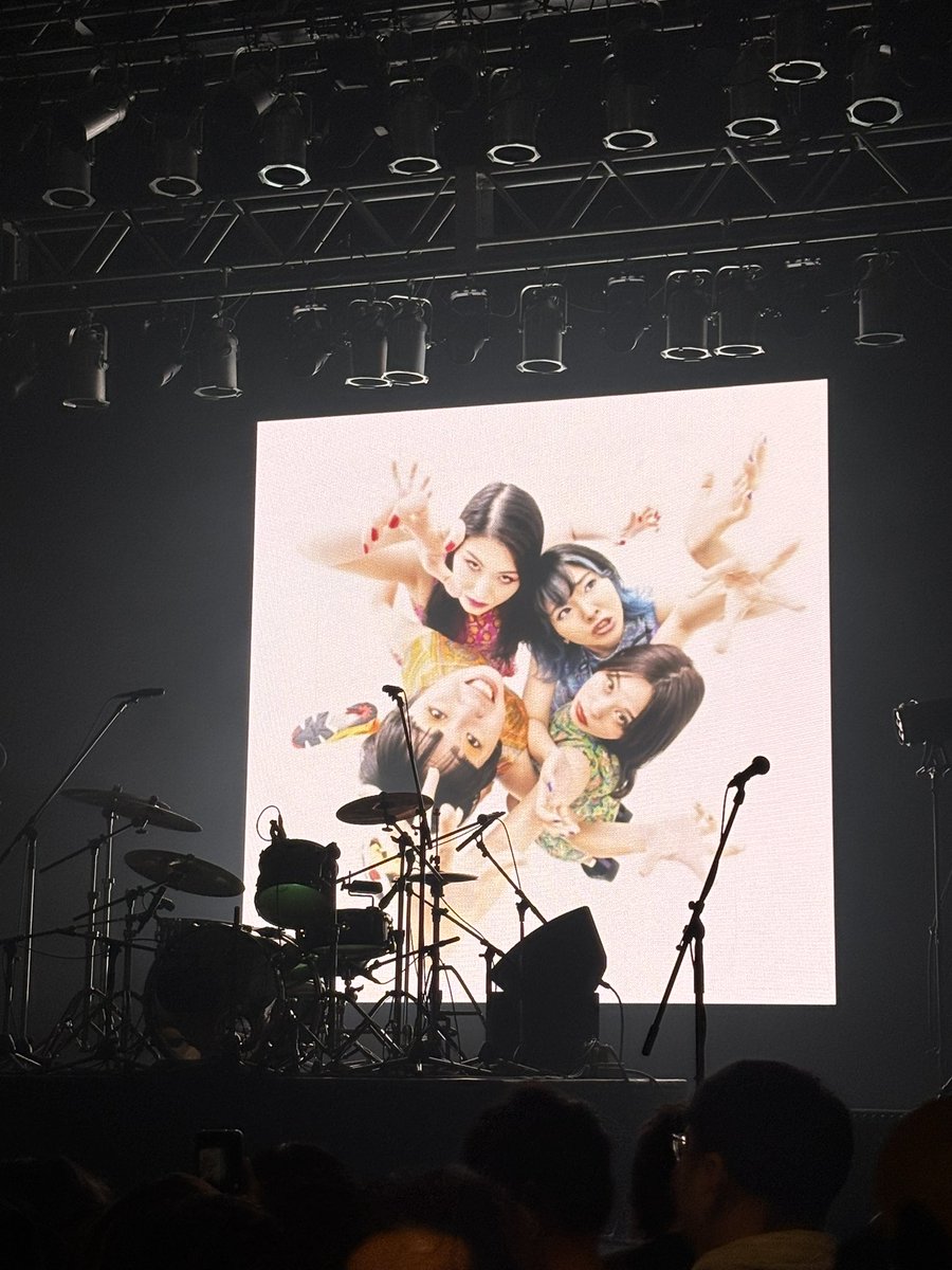 3chiruchan's tweet photo. eastに次ぐeast https://t.co/8ZWaIefvY6