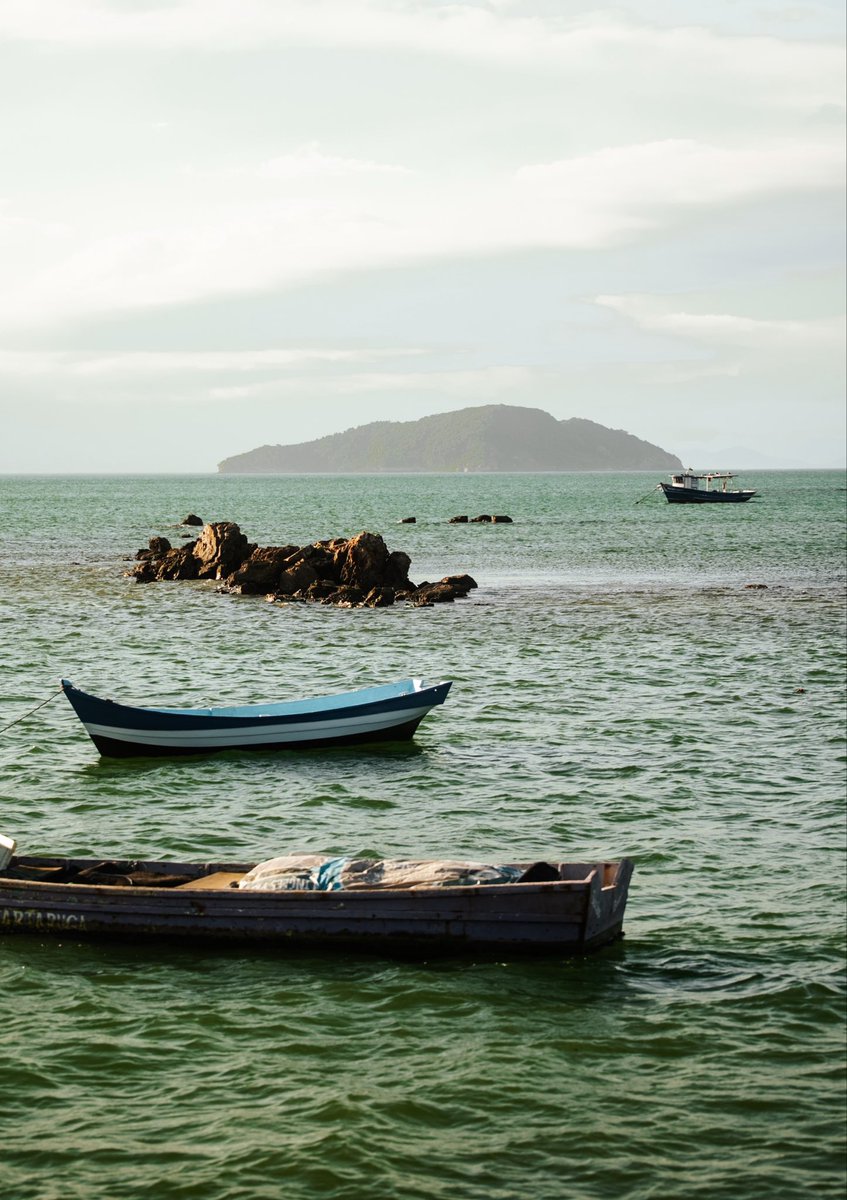 pedropainhas's tweet photo. What do you think of these shots? 😍 

#photography #ocean #backpacking https://t.co/FX69wOtGEz