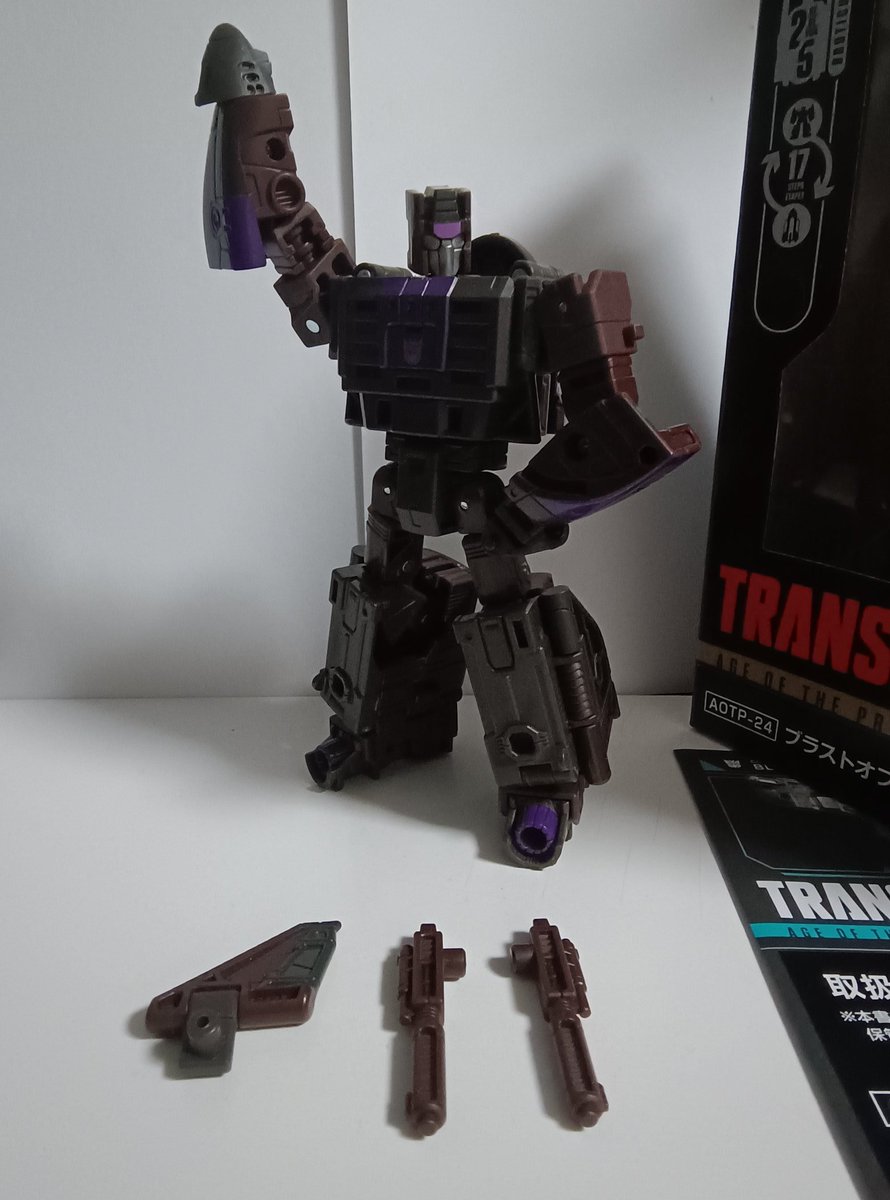 右影（ミギカゲ基地） tweet media