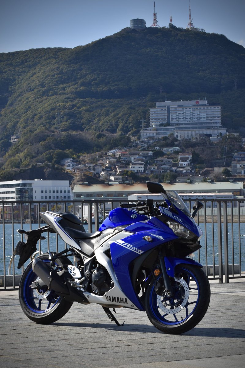 by4pk's tweet photo. 名前：れん
性別：︎︎ ♀
年齢：20
身長：155cm
住み：長崎
車種：yzf r25
好き：🏍🐰🍓🎥

近場の人一緒に走りましょー🎵
よろしくお願いします！

 #バイク乗りと繋がりたい 
 #バイク乗りとして自己紹介 https://t.co/Groehv8AD3