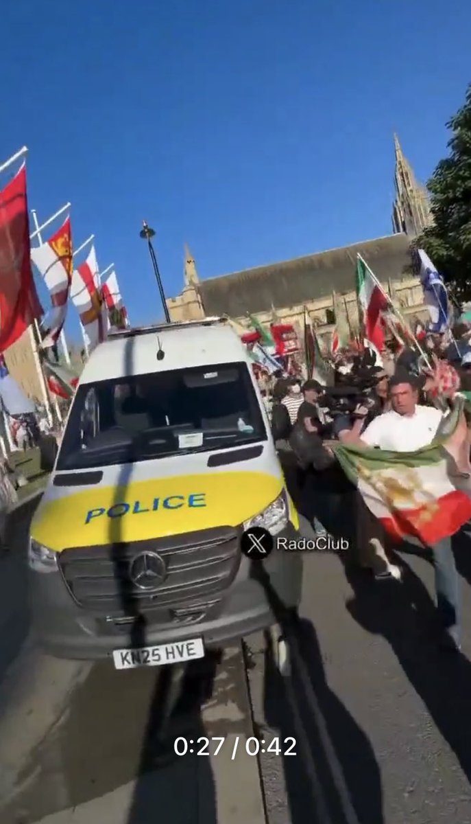 Lilly Fozouni 313 tweet media