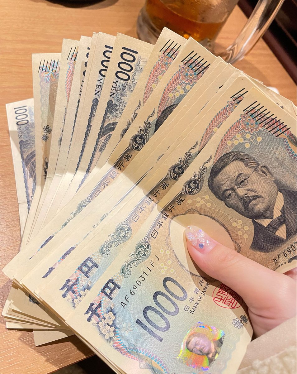 その辺にいる佐々木🎰 tweet media