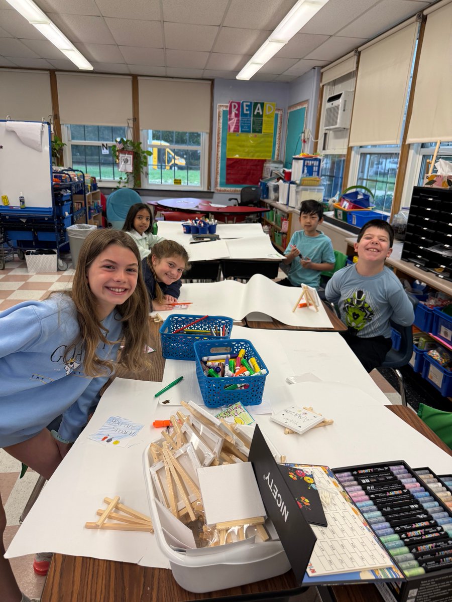 Mrs. Truskiewicz North Side School tweet media