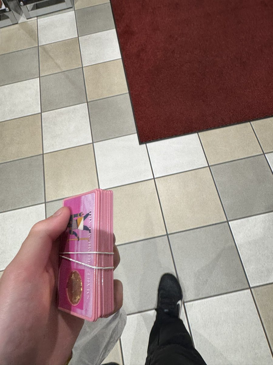 てぃーち tweet media