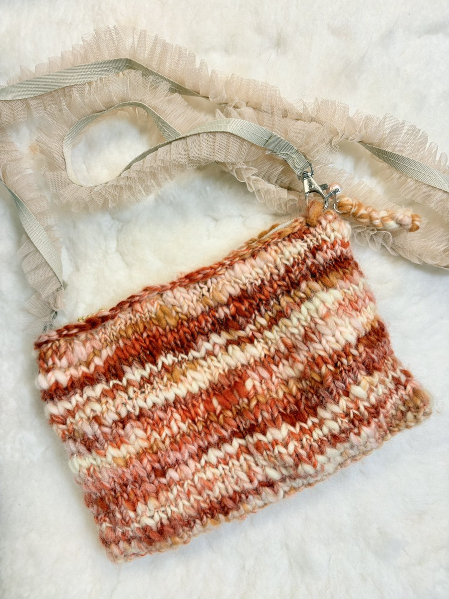 トラコ（くれは） tweet media