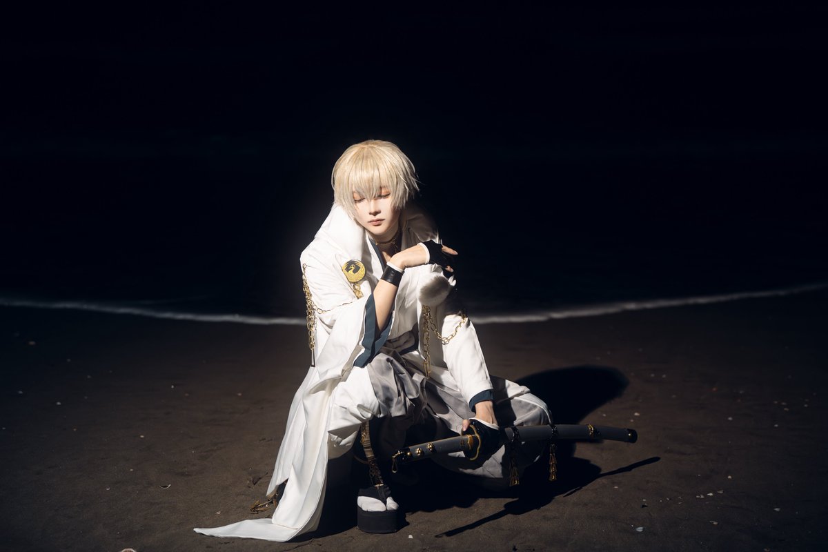 rutata2_tata's tweet photo. cos 刀剣乱舞 鶴丸国永
photo @bbtkg111cos https://t.co/sk3DoFVmCR