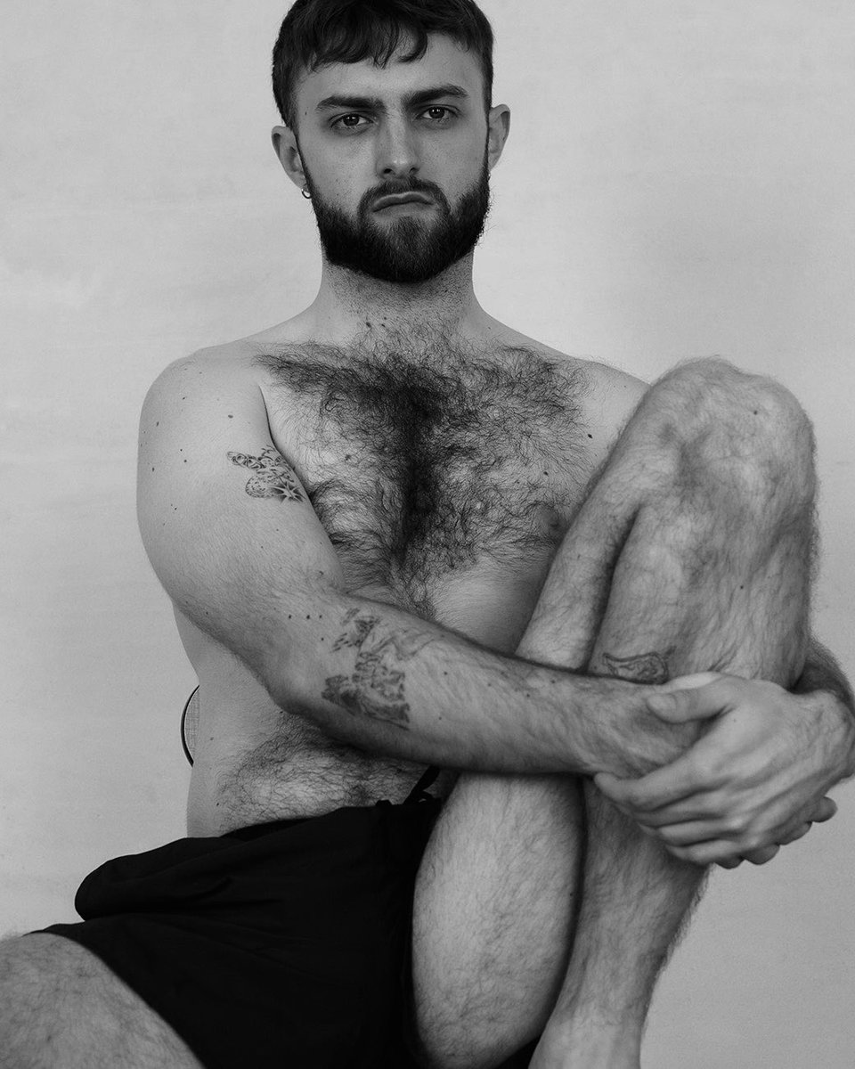 👑 HUNGDOMPOLE tweet media