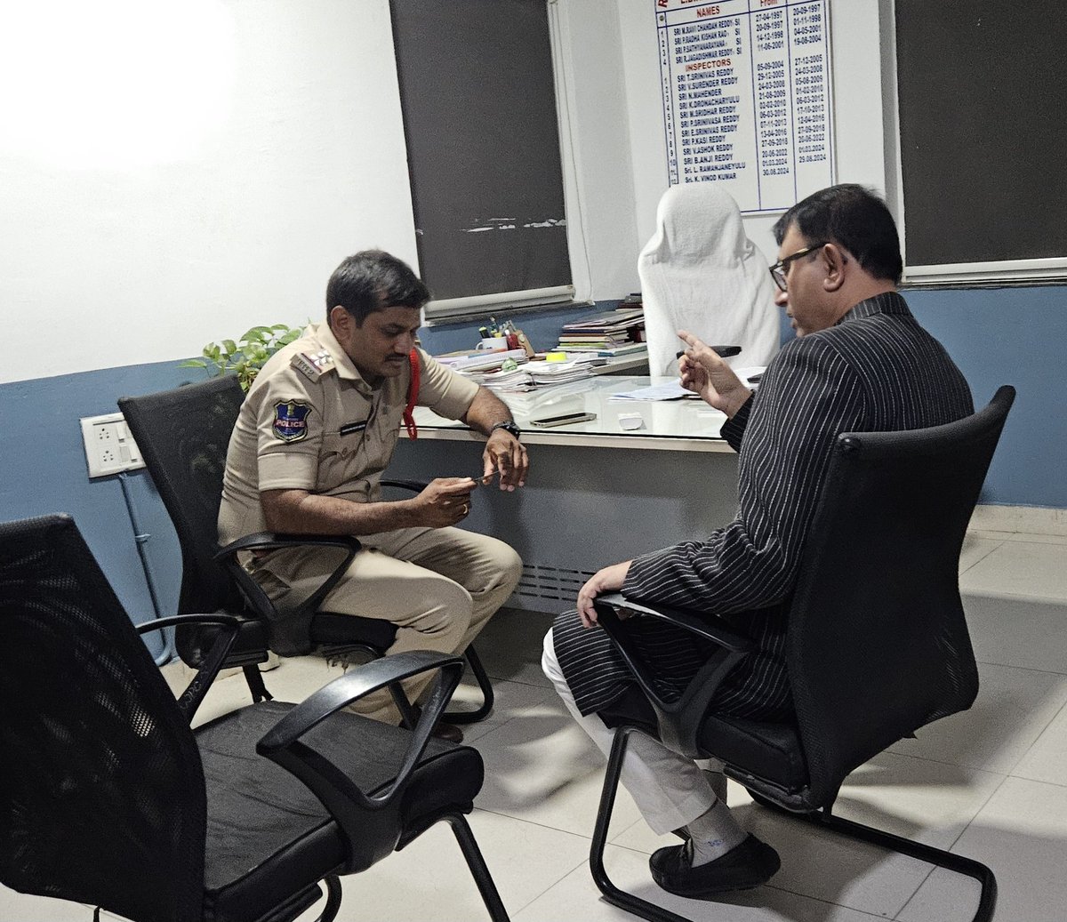 amjedmbt's tweet photo. Dear CP Malkajgiri Sir, I would like to bring to your urgent attention a serious incident that occurred on 12th April 2025 under L.B. Nagar Police Station limits, where Shaik Fardeen, Shaik Shanawaz, and Mansoor, residents of Talabkatta, Bhawani Nagar, after purchasing five oxen legally from Konda Mallepally Sunday market, were brutally attacked by Bajrang Dal activists on the Sagar–L.B. Nagar Road. Around 50–60 persons assembled, assaulted them, and forcibly took away their Bolero vehicle.

Despite attempts to contact the police, there was a delay in response. Upon receiving a call from the victims, I immediately alerted senior officials of the Malkajgiri Commissionerate. I have personally visited both the incident spot and L.B. Nagar Police Station, met the injured victims, and assessed the situation.

This is a very serious matter of organized vigilantism and poses a threat to law and order. I request you to kindly ensure immediate arrest of all Bajrang Dal activists involved and strict action against those responsible. It is deeply concerning that instead of taking action against the attackers, L.B. Nagar Police have reportedly booked a case against the Muslim trader who was himself a victim of this brutal assault. This sends a very wrong and disturbing message, where the victim is being treated as an accused while those involved in violence go unpunished.

Further, it is also brought to notice that the victims were made to sit at L.B. Nagar Police Station till early morning, their MLC was not conducted, and they have been asked to come again today for the same. Such handling of injured victims is unacceptable.

I kindly request you to ensure that the seized oxen and vehicle are returned at the earliest, proper medical examination (MLC) is conducted without delay, and justice is delivered promptly to the victims.
@DCPLBNagar @MalkajgiriCop

Regards,
Amjed Ullah Khan
Spokesman (MBT)