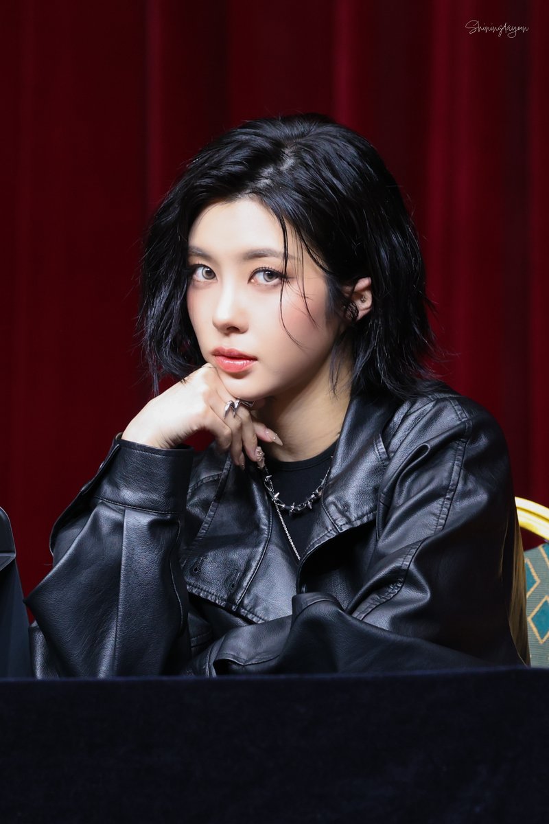 빛난다연💫 tweet media