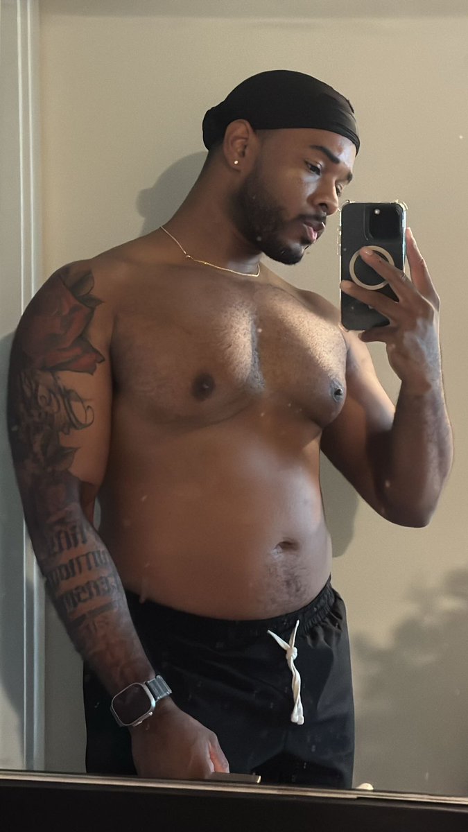 ๐๐ฃ tweet media