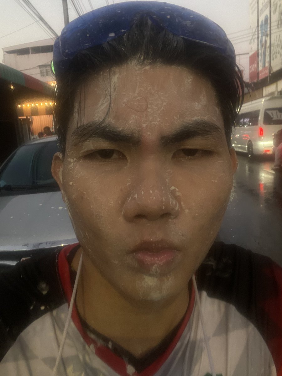 ปังปอนด์ชอบกินตับเด็ก tweet media