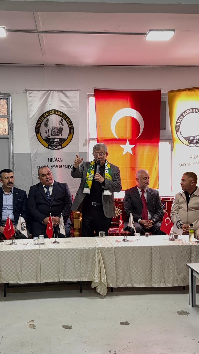 DAVUTOĞLU’NDAN İSTANBUL’DA HİLVANLILAR DERNEĞİ’NE ZİYARET guneydogutv.com/haber/davutogl…
