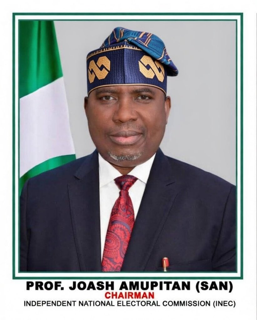 saintIsaiah7's tweet image. Giant of Africa in the mud
Imagine your INEC chairman being partisan, incompetent, untrustworthy, bigot and a blatant lying professor 

Prof Joash Ojo Amupitan should Resign NOW 
#occupyINEC 
#AmupitanResignNow
#EnoughIsEnough