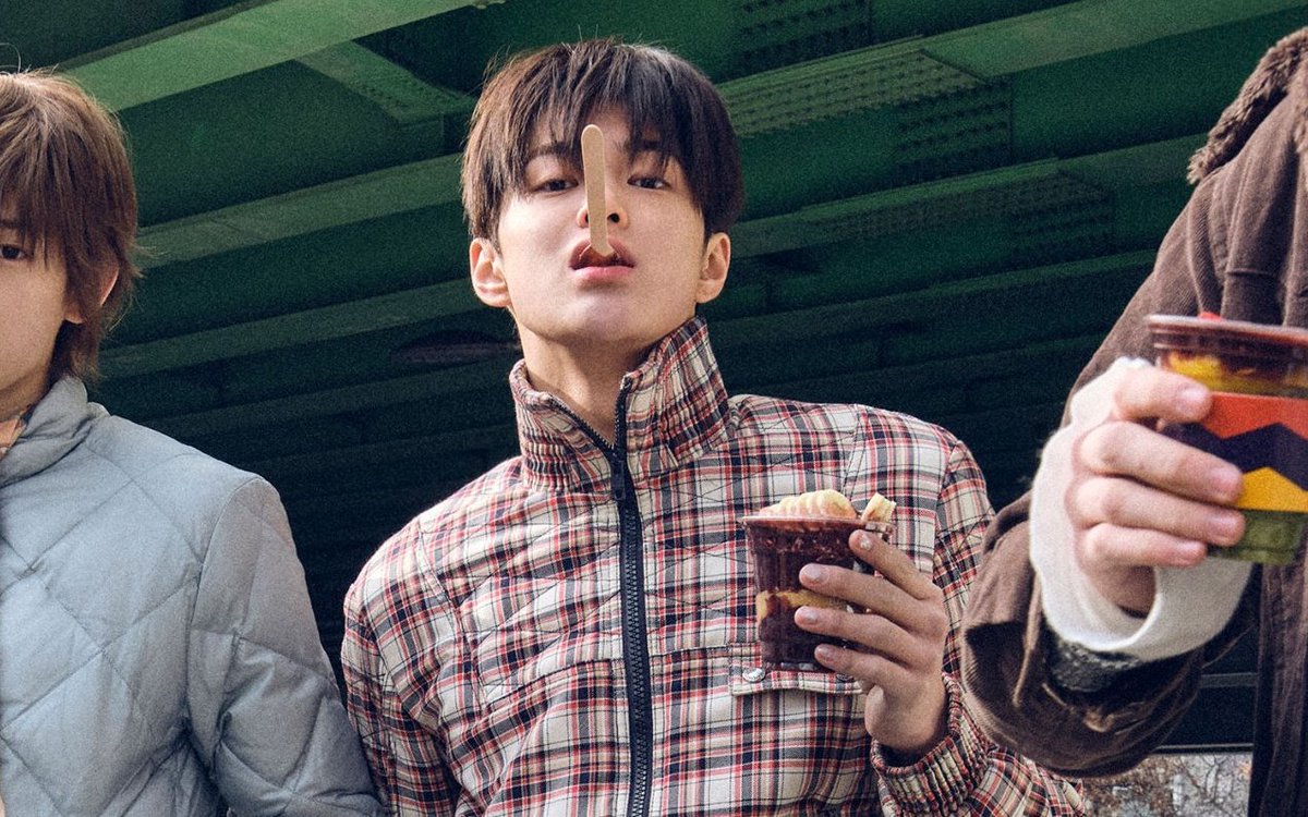 prodbykeon's tweet image. seated for #acai