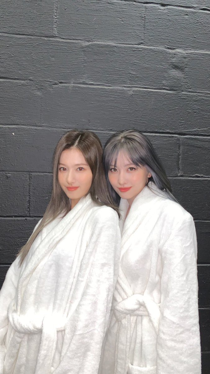 momoring_tw9ce's tweet photo. ใใใใใใใชใกใใๅ
ฅ็คพ14ๅจๅนดใใใงใจใ๐ฉท๐ใใใใใใตใขใใใ็ฌ้กใ็ตถใใชใๆฅใ
ใซใชใใพใใใใซ๐ซถ๐ป
#14YearsWithSAMO
#์ฌ๋_๋ชจ๋ชจ_์
์ฌ_14์ฃผ๋
_์ถํํด https://t.co/BkuYkFqsoN