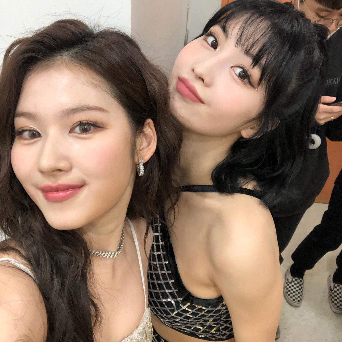 momoring_tw9ce's tweet photo. ใใใใใใใชใกใใๅ
ฅ็คพ14ๅจๅนดใใใงใจใ๐ฉท๐ใใใใใใตใขใใใ็ฌ้กใ็ตถใใชใๆฅใ
ใซใชใใพใใใใซ๐ซถ๐ป
#14YearsWithSAMO
#์ฌ๋_๋ชจ๋ชจ_์
์ฌ_14์ฃผ๋
_์ถํํด https://t.co/BkuYkFqsoN