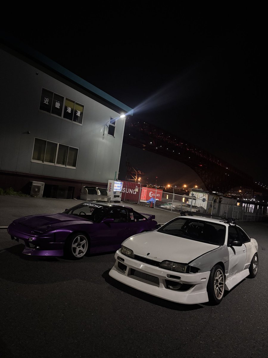 天どん tweet media