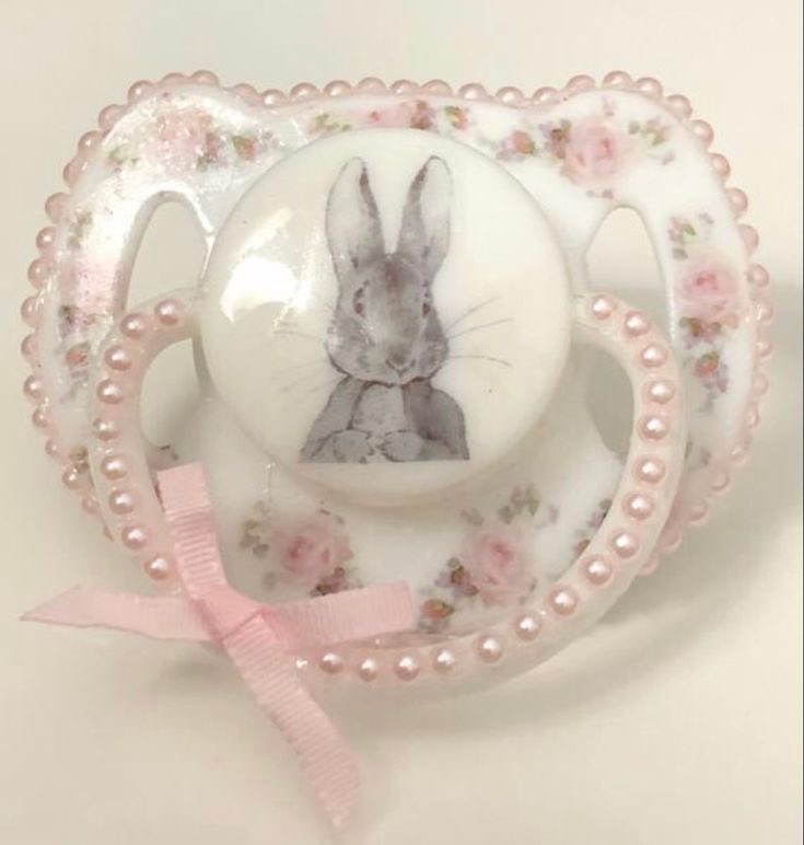 str4wb3rru_'s tweet image. how does pinterest see you?
age reggresion version
🍬 pacifier 
🍬 baby bottle
🍬 sippy cup 
🍬 plushie