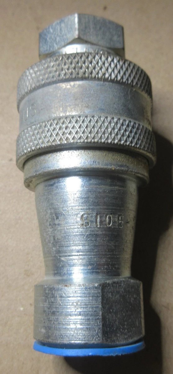 rusticrelics04's tweet image. Check out Safeway Hydraulic Quick Disconnect Male Female S105-3 S101-3 4500psi ebay.us/m/OMJnwB #eBay via @eBay #tools #mechanic #engineer #jobsite