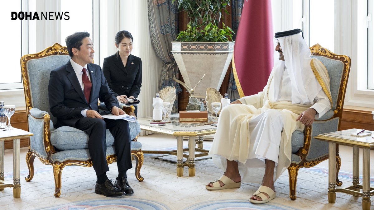dohanews's tweet image. #Qatar’s Amir Sheikh @TamimBinHamad Al Thani received a written message from South Korea’s President @Jaemyung_Lee on Monday, expressing support and solidarity following Iranian #attacks against Qatar and the region.

The South Korean president also voiced hope for reaching an