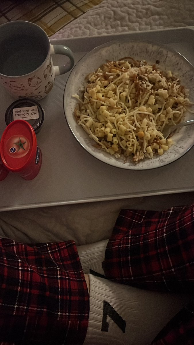 فَارس tweet media