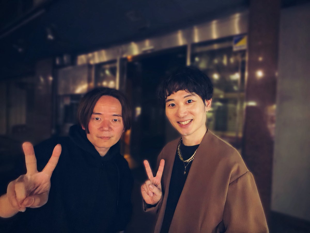 HIROTAKAさんがライブにお越しくださいました✨
⁡
一緒にライブに出演していた頃がなつかしいですね☺️
⁡
お互いよい作品が作れるよう、がんばっていきたいなと思います👍